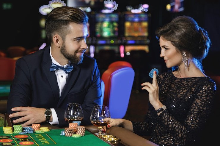 Meja Baccarat live dealer kolamtoto dengan studio profesional